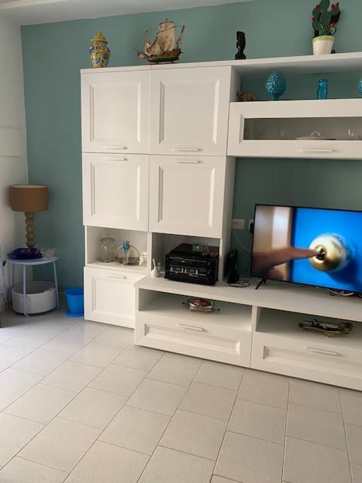 Ca Rara Pied A Terre Lägenhet Marina Di Carrara Exteriör bild